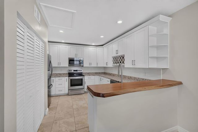 1603 Mizzenmast Way, Jupiter, FL 33477