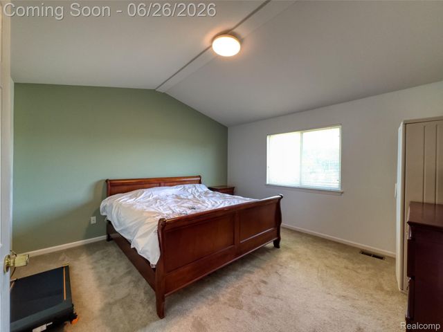 1842 Enterprise Drive, Troy, MI 48083