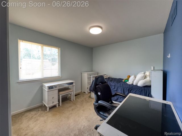 1842 Enterprise Drive, Troy, MI 48083