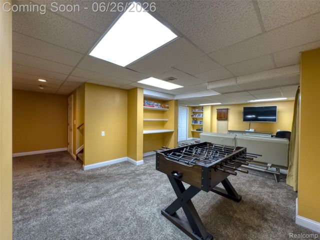 1842 Enterprise Drive, Troy, MI 48083