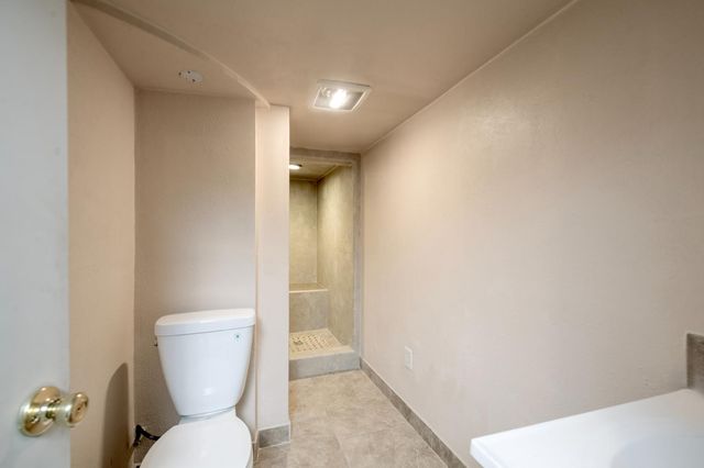 747 E Weldon Avenue, Fresno, CA 93704