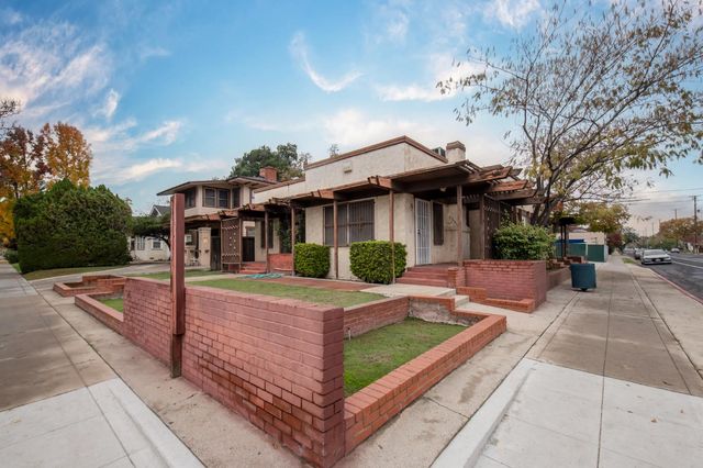 747 E Weldon Avenue, Fresno, CA 93704