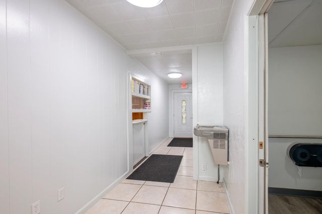 747 E Weldon Avenue, Fresno, CA 93704