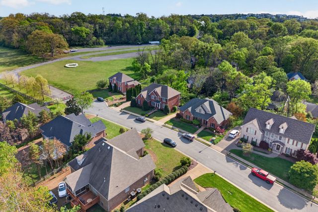 5628 Montelle Ln, Nashville, TN 37211