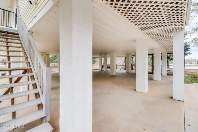 3518 River Bluff Road, D'iberville, MS 39540