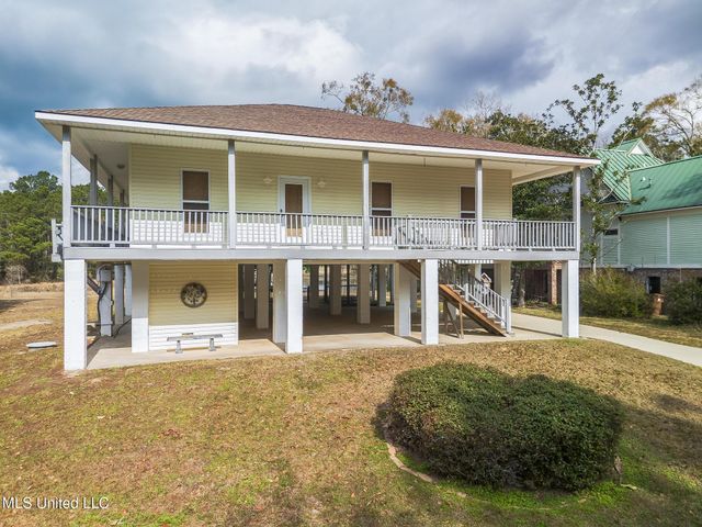 3518 River Bluff Road, D'iberville, MS 39540