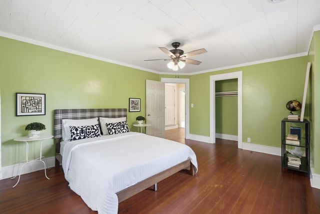 412 E Rusholme Street, Davenport, IA 52803