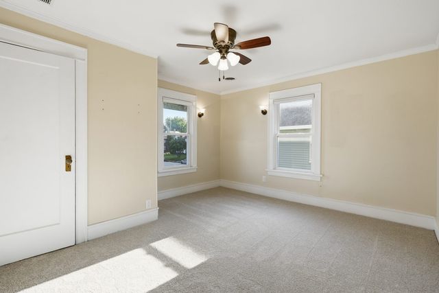 412 E Rusholme Street, Davenport, IA 52803