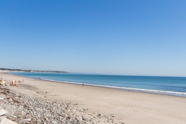 567 Ocean Blvd Unit 107, Hampton, NH 03842