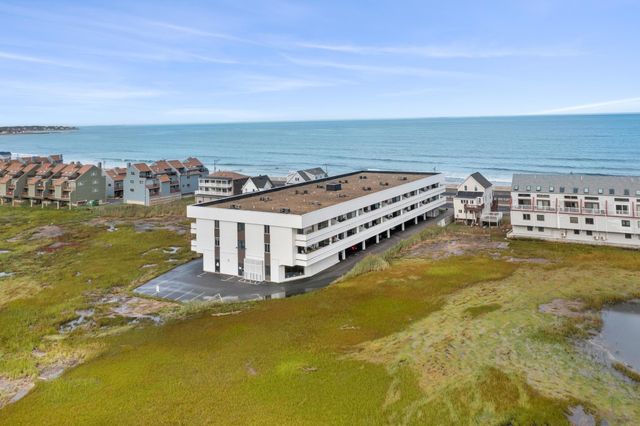 567 Ocean Blvd Unit 107, Hampton, NH 03842