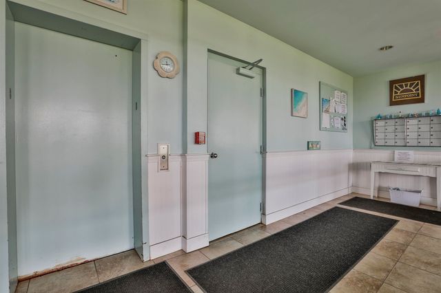 567 Ocean Blvd Unit 107, Hampton, NH 03842