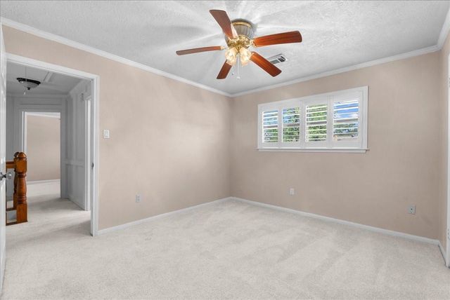 3725 Autumn Lane, Baytown, TX 77521