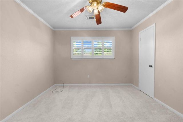 3725 Autumn Lane, Baytown, TX 77521