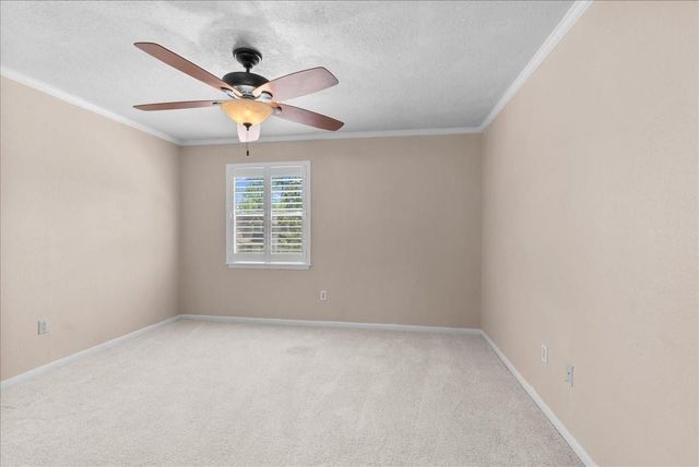 3725 Autumn Lane, Baytown, TX 77521