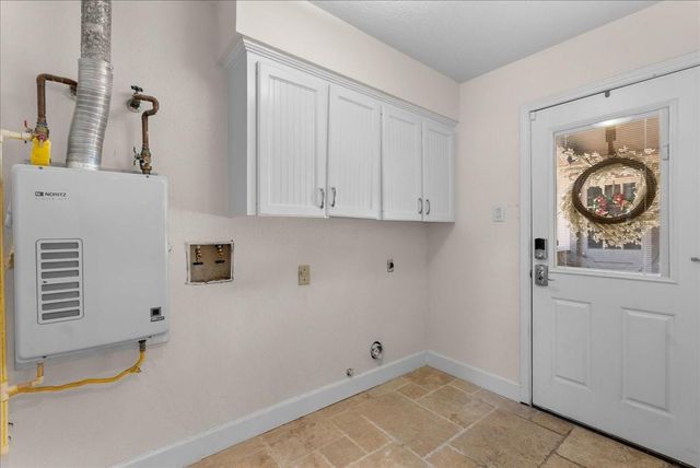 3725 Autumn Lane, Baytown, TX 77521