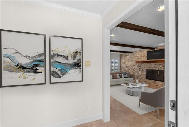 3725 Autumn Lane, Baytown, TX 77521