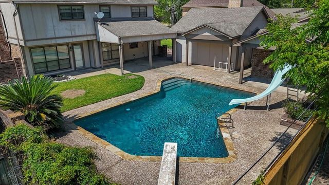 3725 Autumn Lane, Baytown, TX 77521