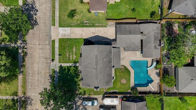 3725 Autumn Lane, Baytown, TX 77521