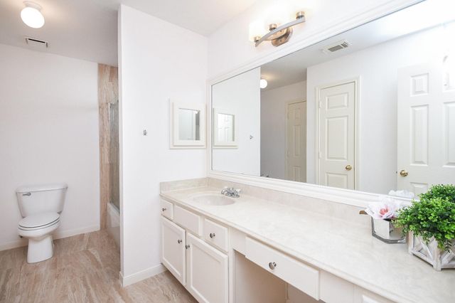 4323 Magnolia Lane, Sugar Land, TX 77478