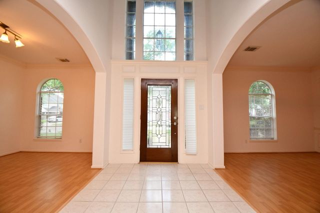 4323 Magnolia Lane, Sugar Land, TX 77478