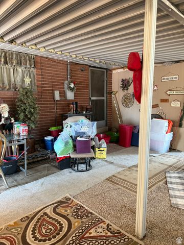 2322 W SURREY RD, Taylorsville, UT 84129