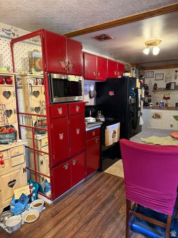 2322 W SURREY RD, Taylorsville, UT 84129