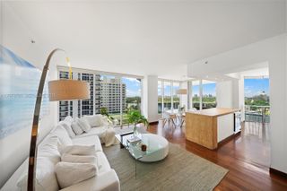 4779 Collins Avenue 1005, Miami Beach, FL 33140