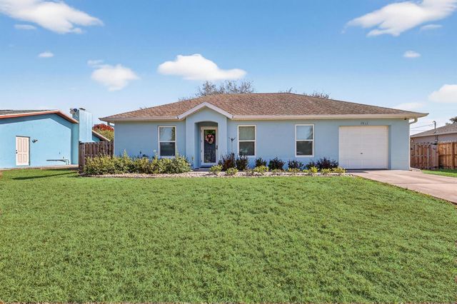 1011 SE Euclid Lane, Port St. Lucie, FL 34983