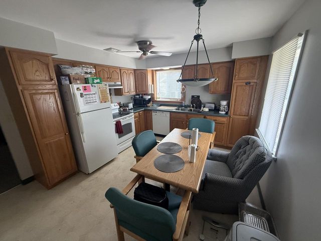 7519 W Sheridan AVENUE, Milwaukee, WI 53218