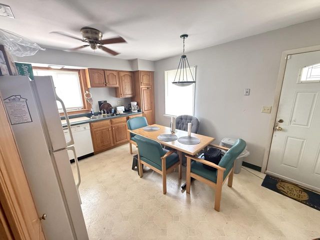 7519 W Sheridan AVENUE, Milwaukee, WI 53218