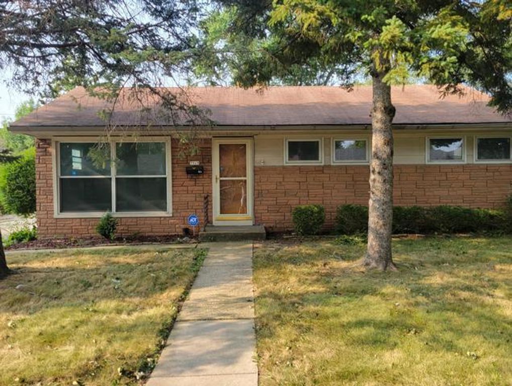 7519 W Sheridan AVENUE, Milwaukee, WI 53218