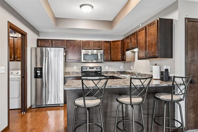 953 Acacia Drive NE, Cedar Rapids, IA 52402