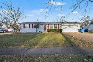 2011 Aristocrat Drive, Florissant, MO 63031