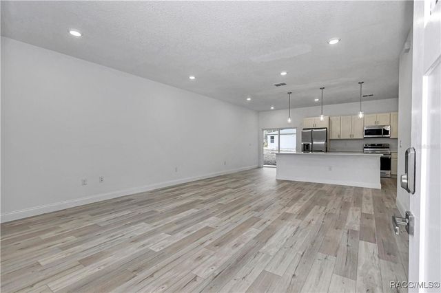 8294 N Downer Way, Citrus Springs, FL 34434