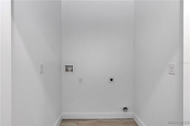 8294 N Downer Way, Citrus Springs, FL 34434