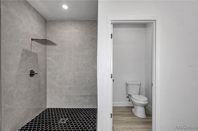 8294 N Downer Way, Citrus Springs, FL 34434