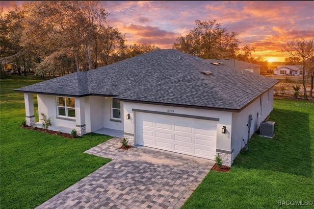 8294 N Downer Way, Citrus Springs, FL 34434