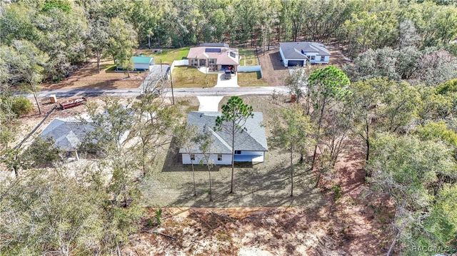 8294 N Downer Way, Citrus Springs, FL 34434