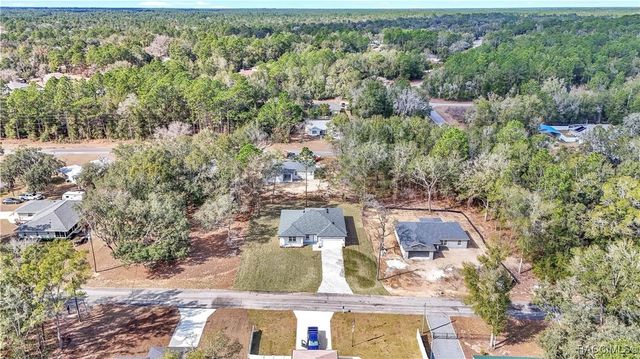 8294 N Downer Way, Citrus Springs, FL 34434