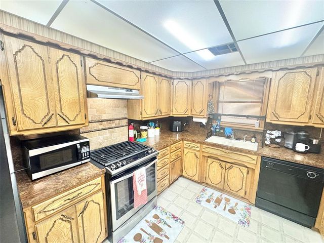 905 N Ann Street, Granite, OK 73547