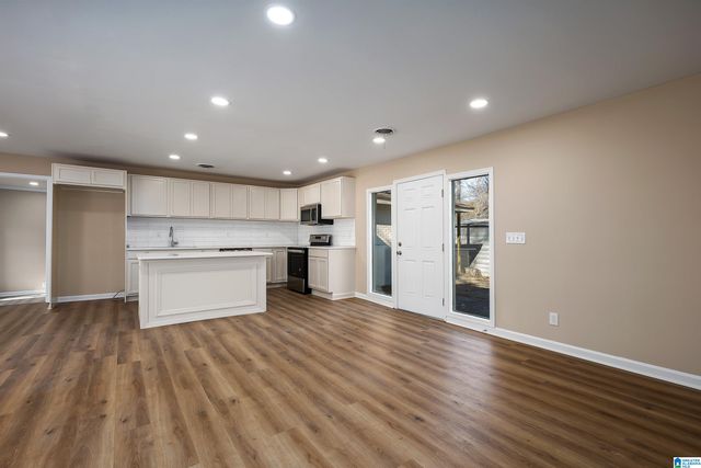 2901 TERESA AVENUE, Hueytown, AL 35023