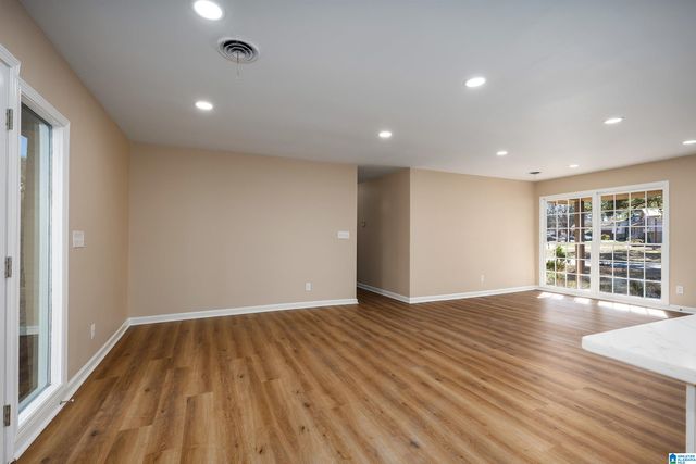 2901 TERESA AVENUE, Hueytown, AL 35023