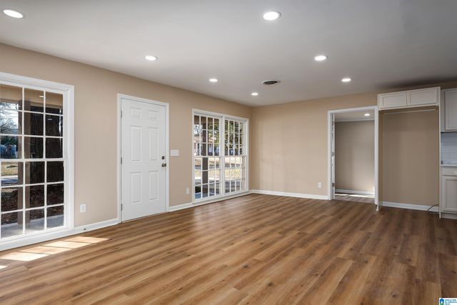 2901 TERESA AVENUE, Hueytown, AL 35023