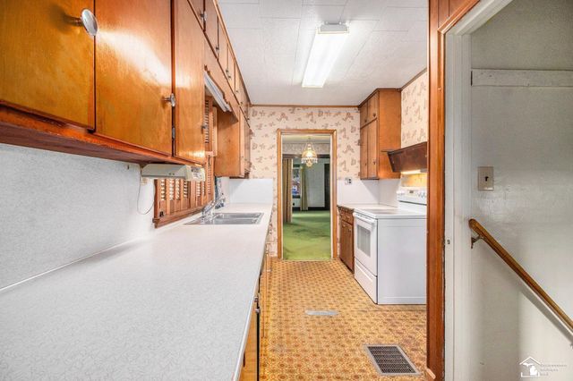 6905 Whiteford Center Road, Bedford Twp, MI 48144