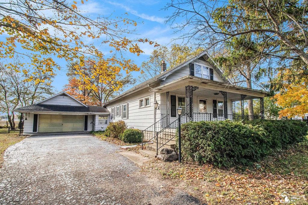 6905 Whiteford Center Road, Bedford Twp, MI 48144