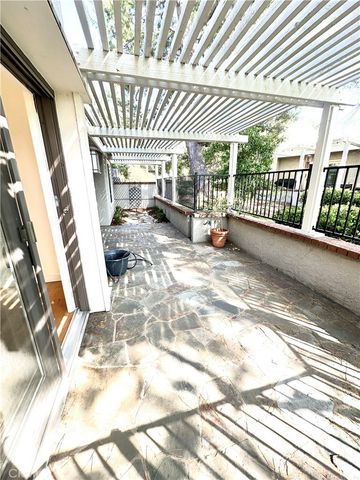 11 Rocky, Irvine, CA 92612