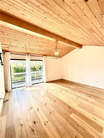 11 Rocky, Irvine, CA 92612
