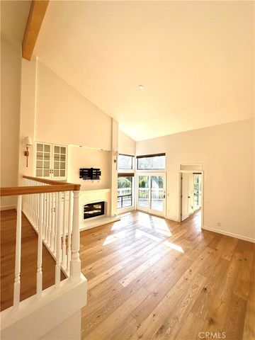11 Rocky, Irvine, CA 92612