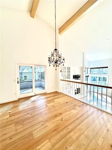 11 Rocky, Irvine, CA 92612