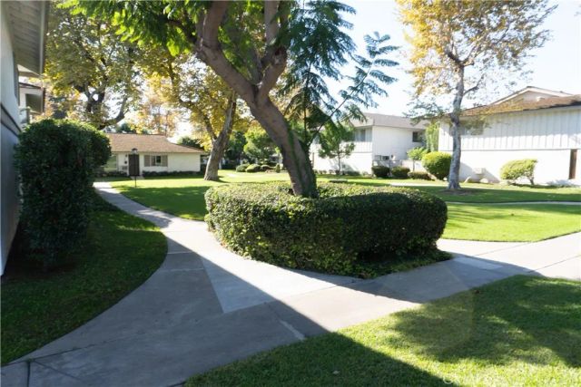 14802 Newport Ave 2B, Tustin, CA 92780